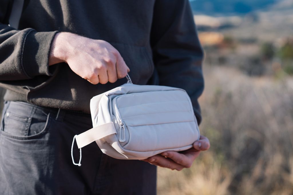 Beauty case Armond in rPET AWARE™