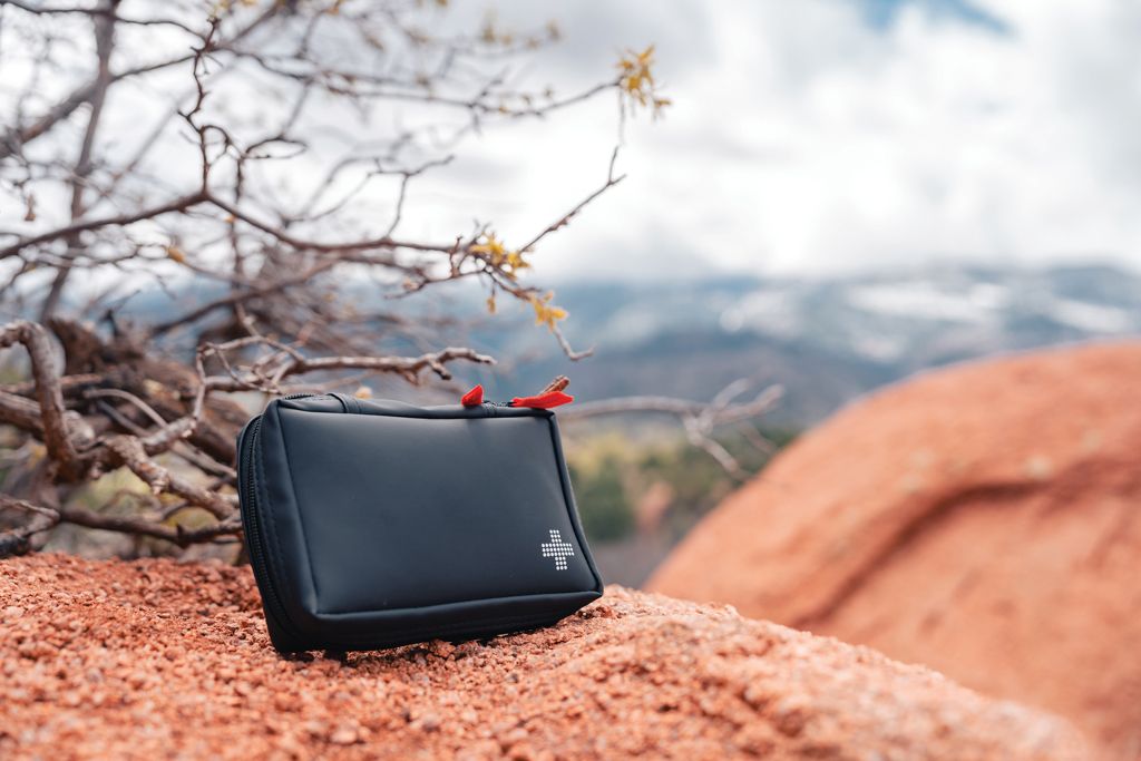 Kit pronto soccorso in PU riciclato RCS